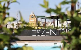 Eszentrico Suites & Rooftop Bar
